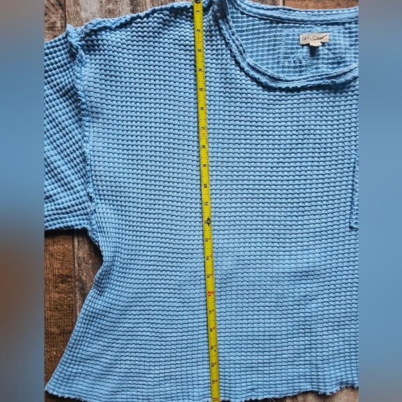 ✨ PILCRO S Anthropologie Waffle Knit Crop Tee | Blue | Effortless Coastal Casual - Picture 3 of 9